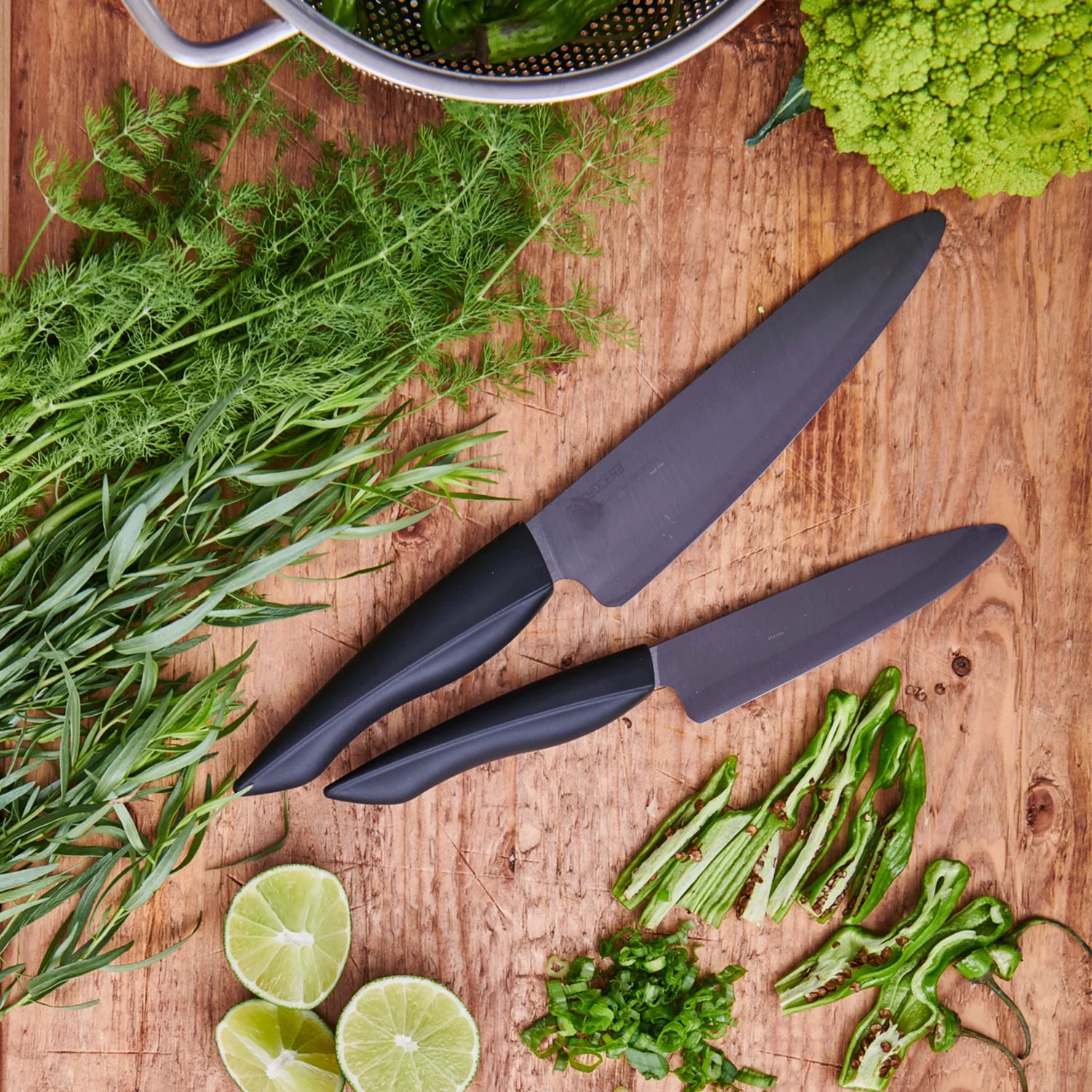 
Professional Ceramic Chef's Knife "SHIN"