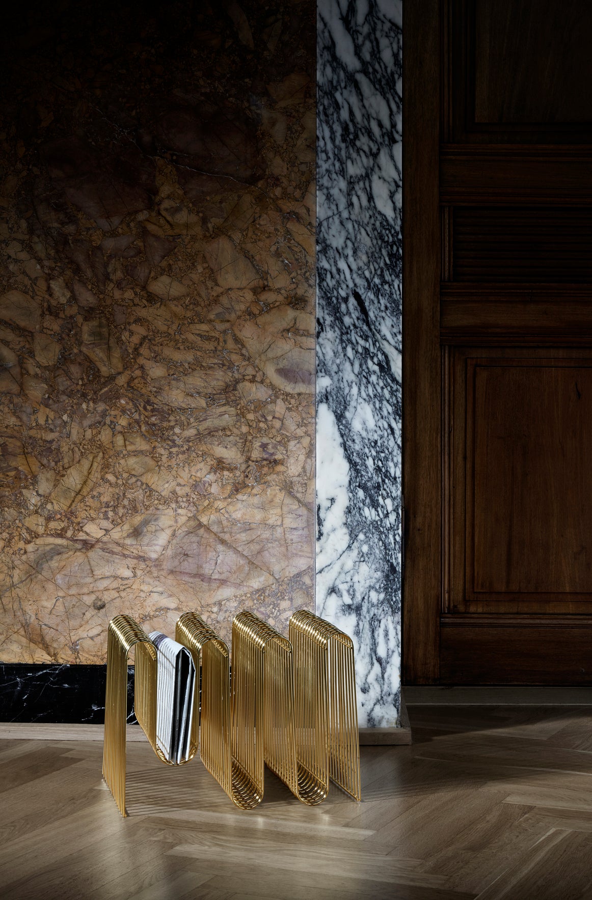 
Porte-revues design « Curva »