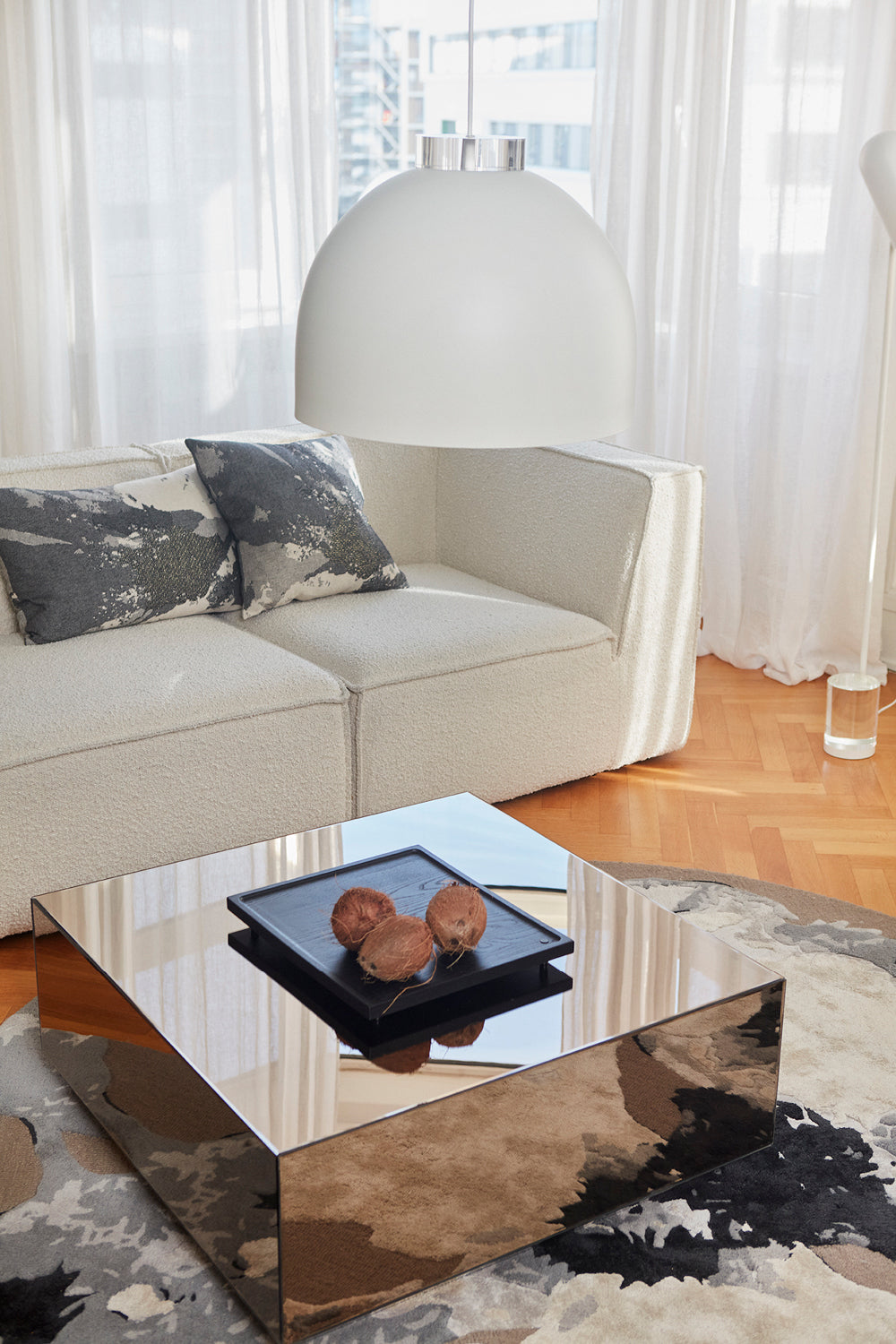 
Designer Coffee Table "Speculum" 80 x 80 cm - Brown