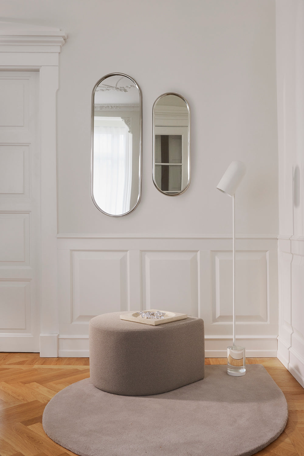 
Hochwertiger Design Wollteppich „Stilla“ - Taupe - 160 x 130 cm