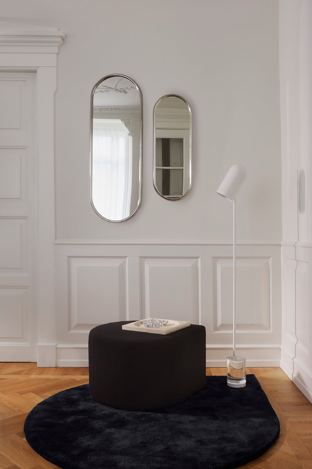 
Hochwertiger Design Wollteppich „Stilla“ - Anthrazit - 160 x 130 cm