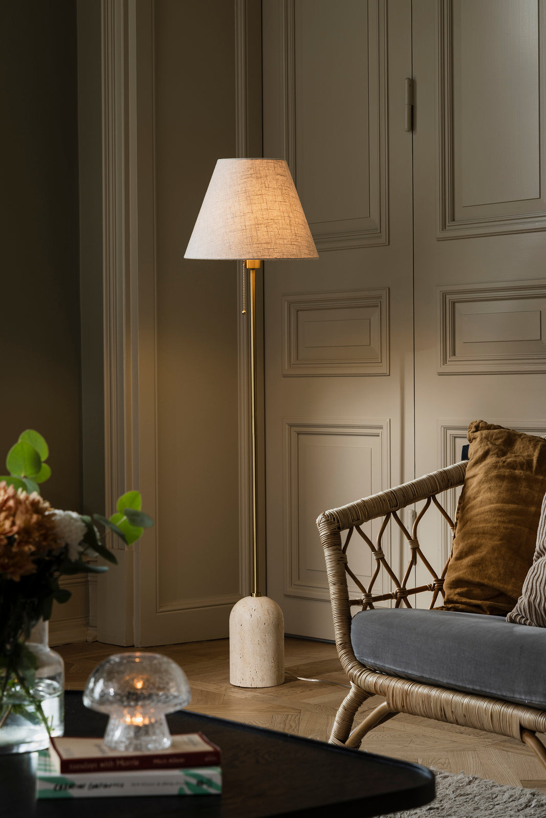 
Lampadaire design en marbre « Gino » - Travertin