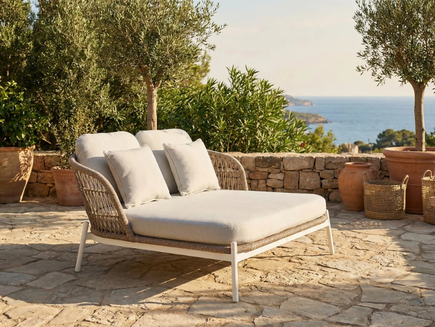 
Premium Outdoor Daybed "Bari" for Two People