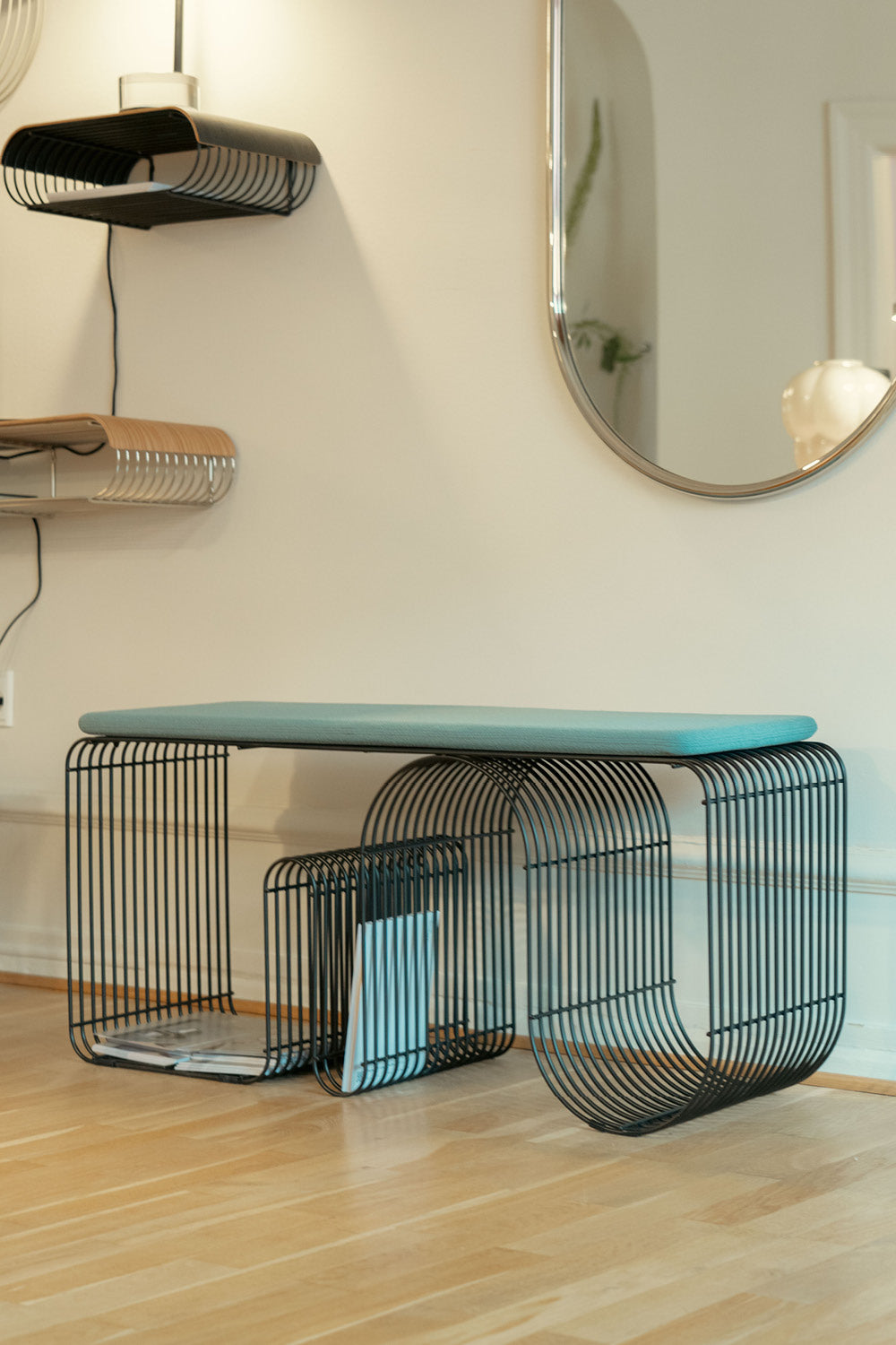 
Banc et étagère multifonctionnels « Curva » - Noir