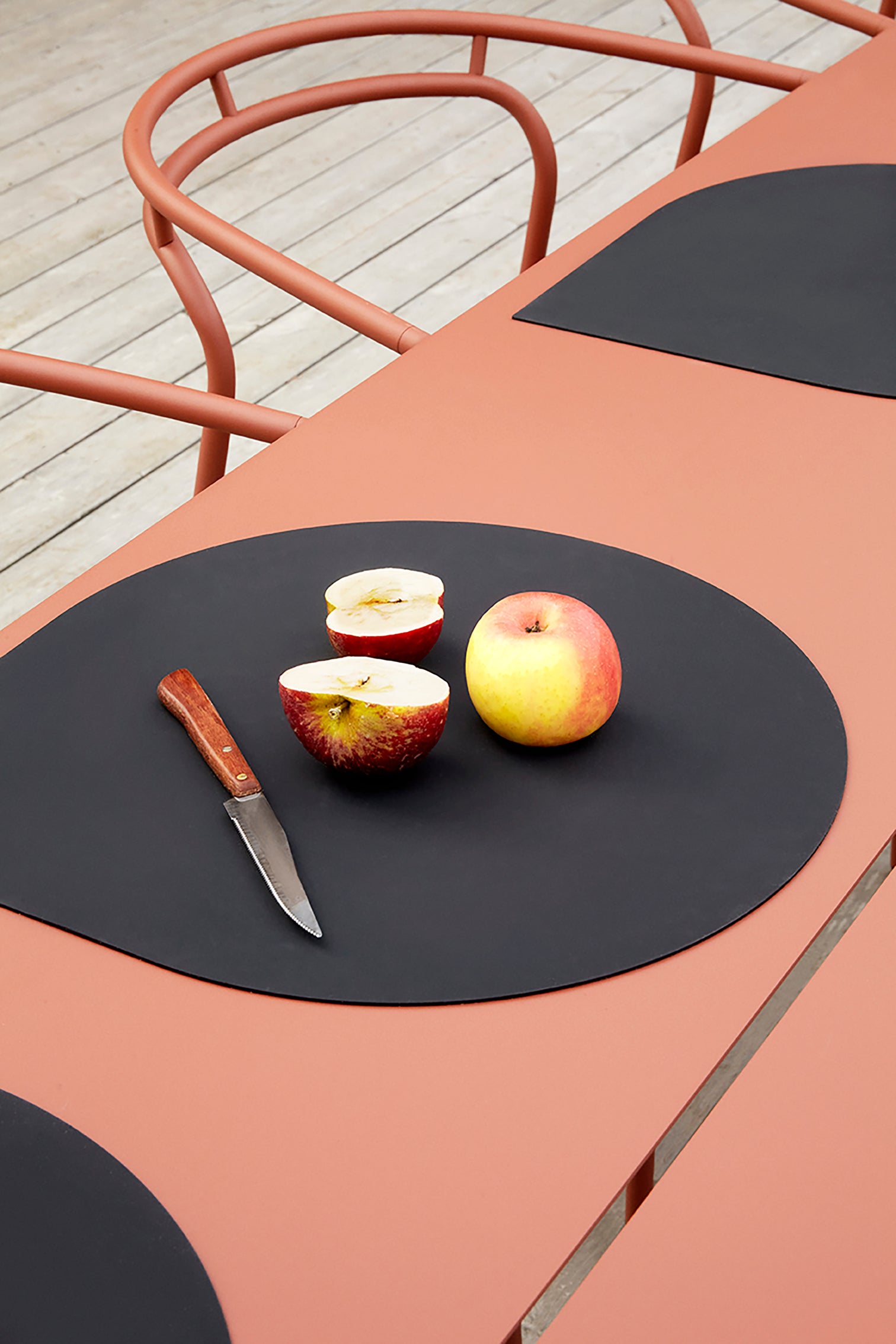 
Table à manger design intérieur/extérieur "Novo" 160 x 80 cm - Pain d'épices
