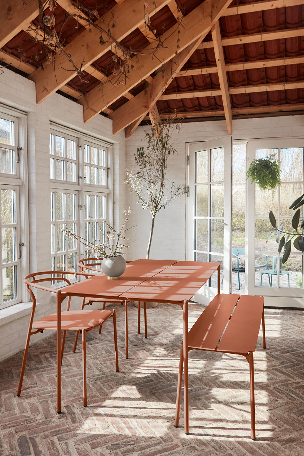 
Banc design d'intérieur/extérieur « Novo » - Pain d'épices