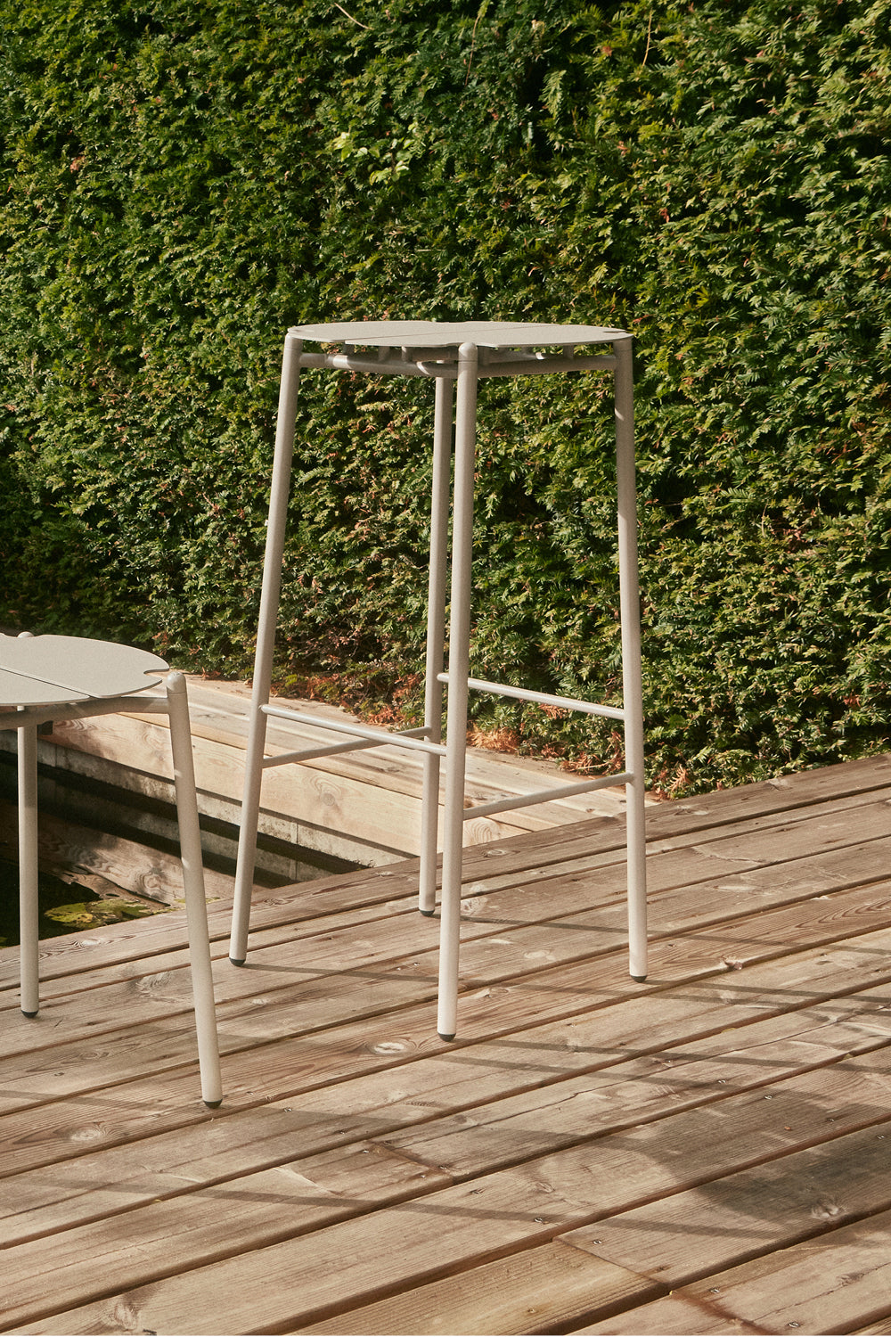 
Tabouret de bar design intérieur/extérieur « Novo » - Taupe