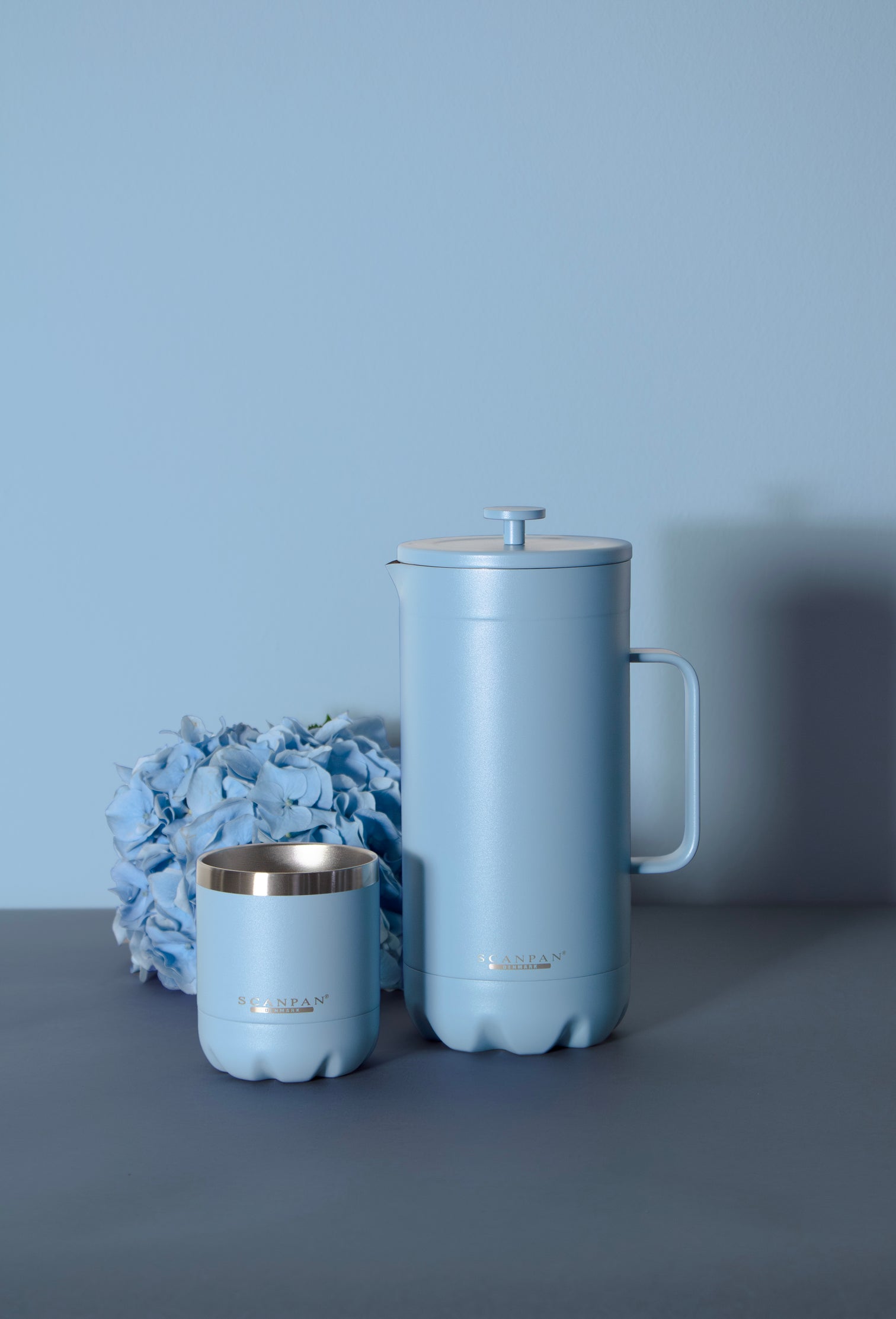 
Cafetière à piston isotherme premium - Bleu aérien
