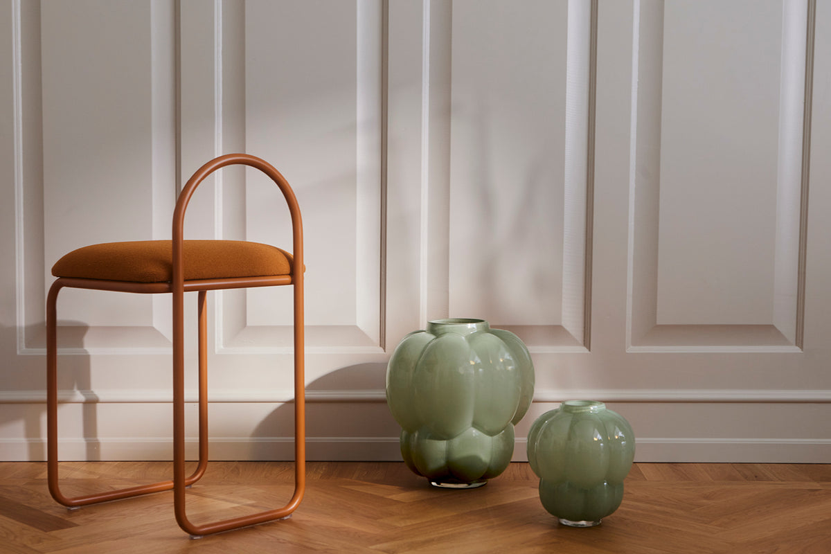 
Hand-blown design vase "Uva" - Pastel green - Small