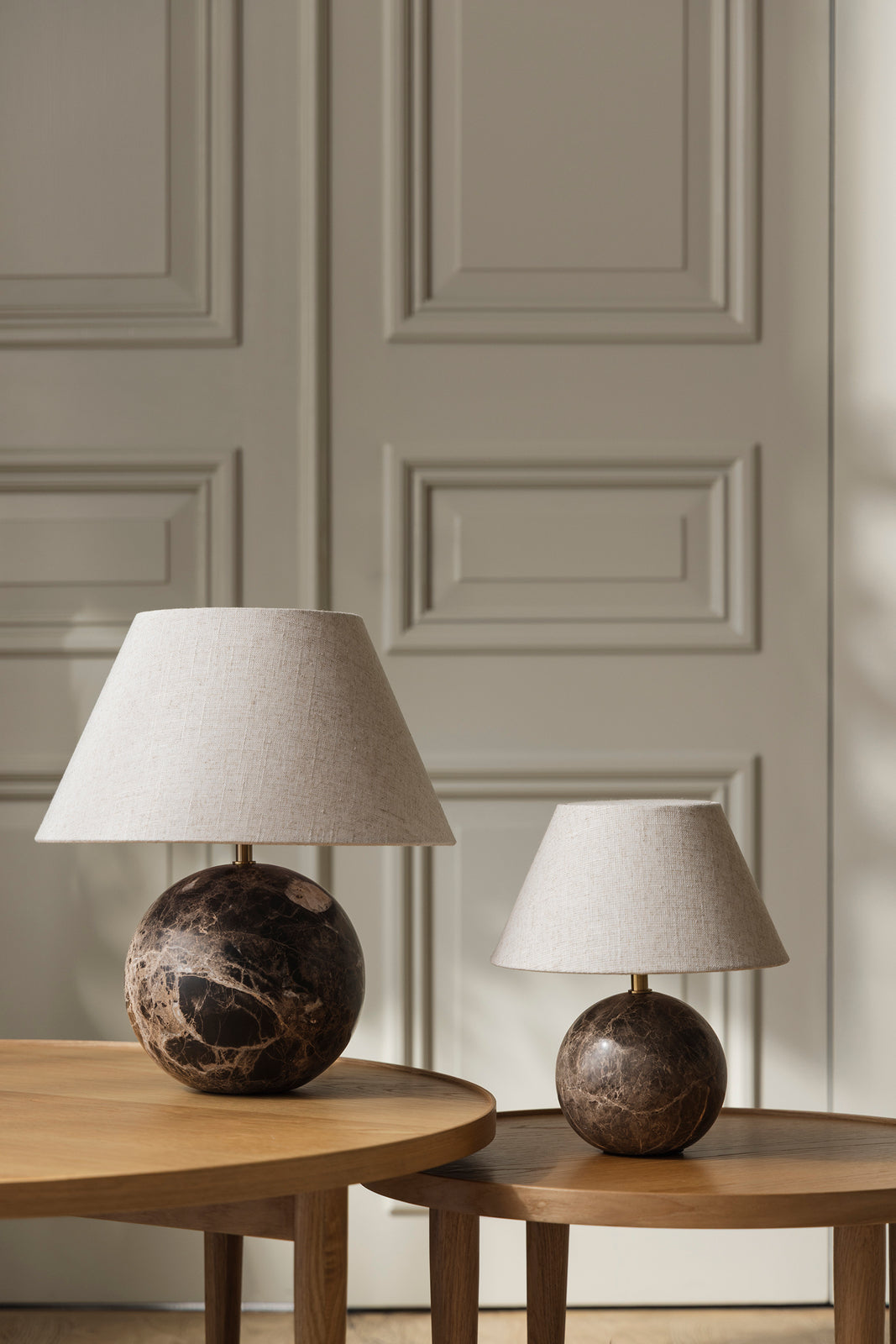 
Lampada da tavolo di design in marmo «Castello» Ø 35 x altezza 38 cm - marmo marrone