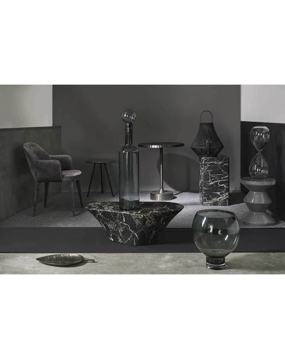 
Asymmetrischer Design Couchtisch „Marble Look“ - Schwarz