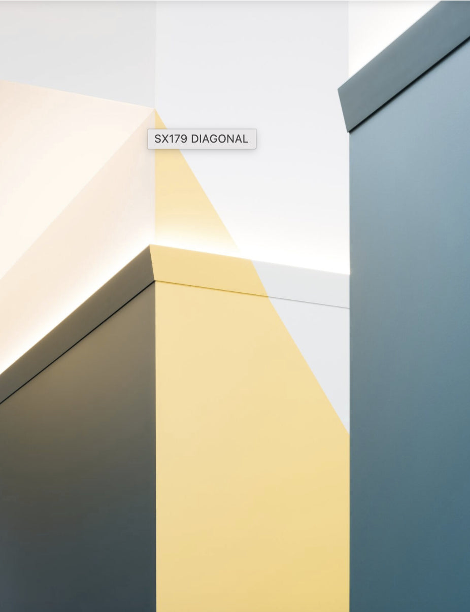 
Battiscopa decorativo „DIAGONAL SX 179“ - 200 cm