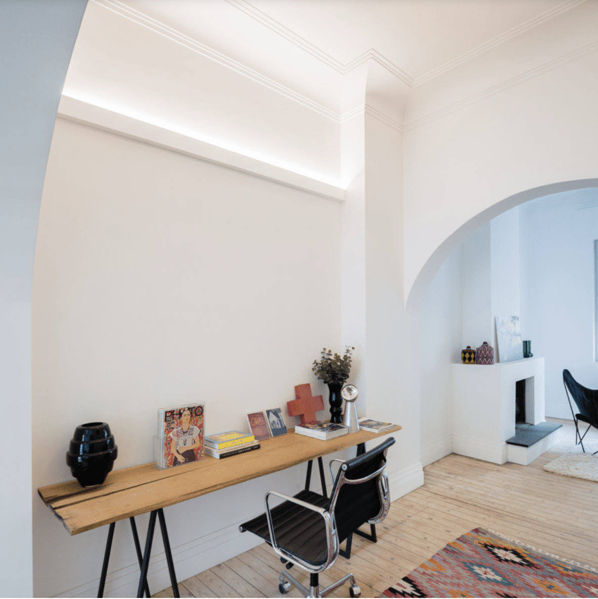 
Decorative moulding "HIGH LINE SX 181" - 200 cm