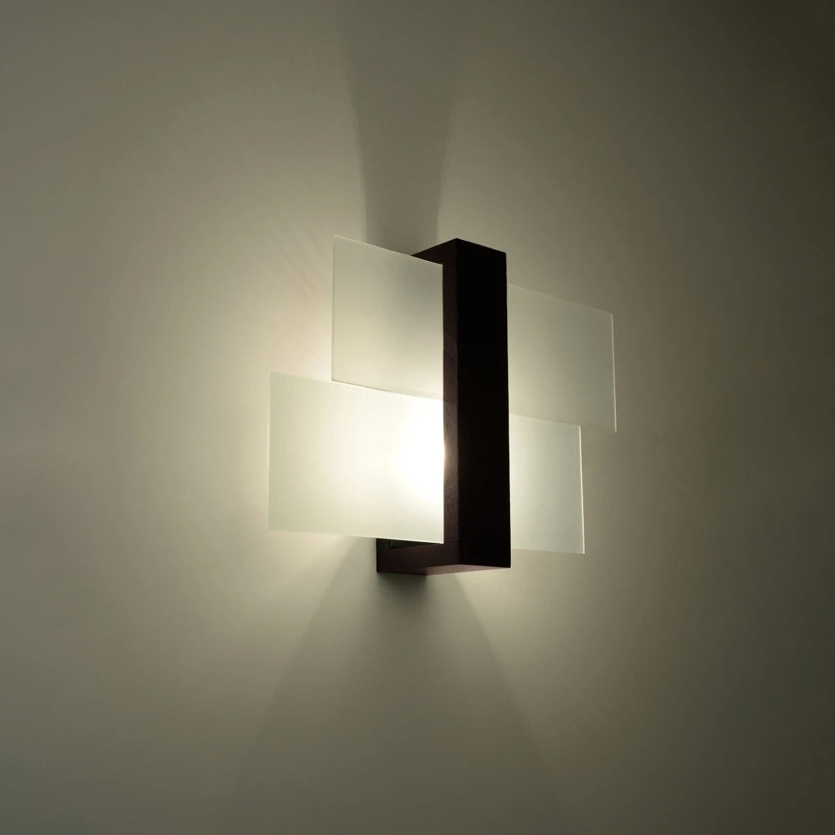 
Lampada da parete di design «Feniks» a 1 luce - Wenge