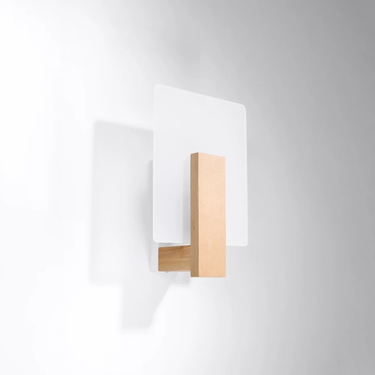 
Design Wandlampe „Lappo“ - Naturholz