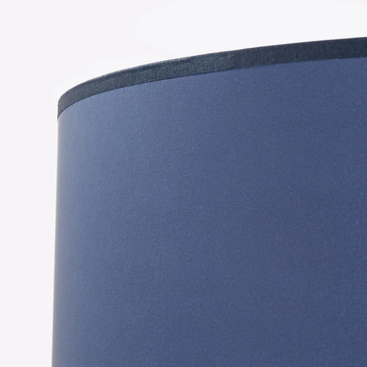 
Design Stehlampe „Nevia“ - Marineblau/Schwarz