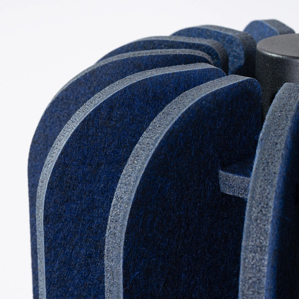 
Lampada a sospensione di design „Mula“ - Blu navy/Nero / Ø 27 cm