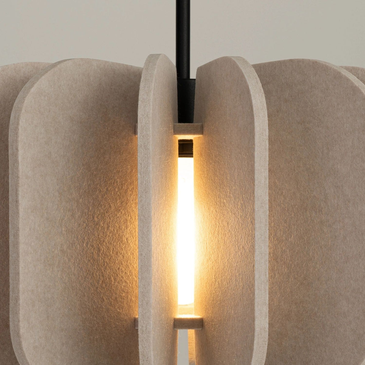 
Lampada a sospensione di design „Mula“ - Beige/Nero / Ø 45 cm