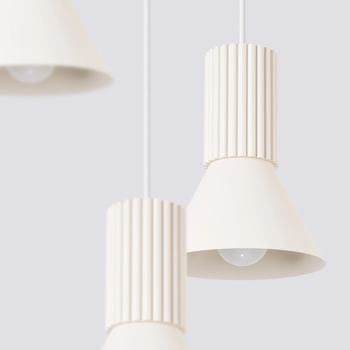 
Lampada a sospensione di design „Estria“ a 3 luci - Beige