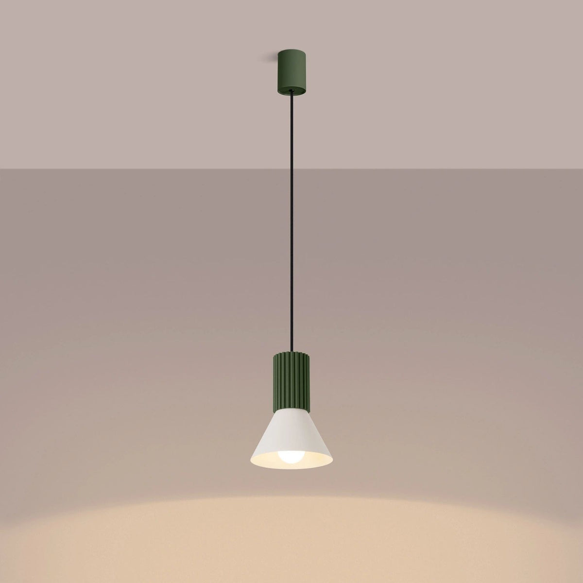 
Lampada a sospensione di design „Estria“ a 1 luce - Beige/Verde oliva