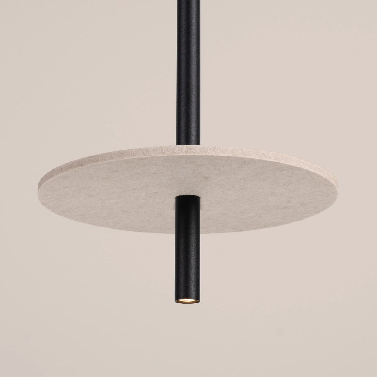 
Lampada a sospensione di design „Feltro“ a 1 luce - Beige/Nero