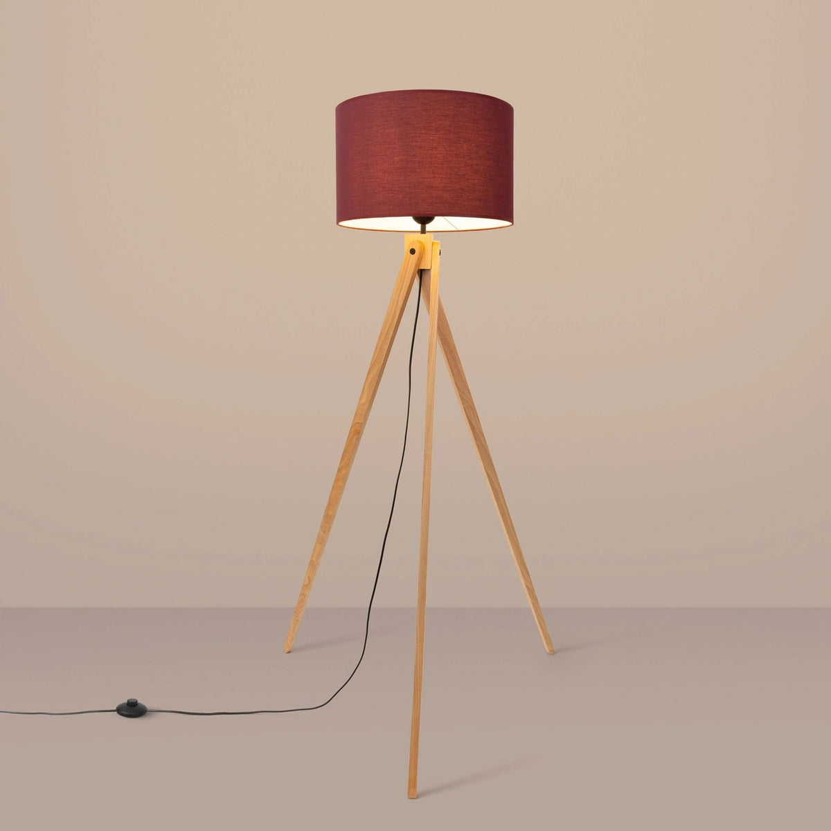 
Design Stehlampe "Natt" - Burgunderrot/Naturholz