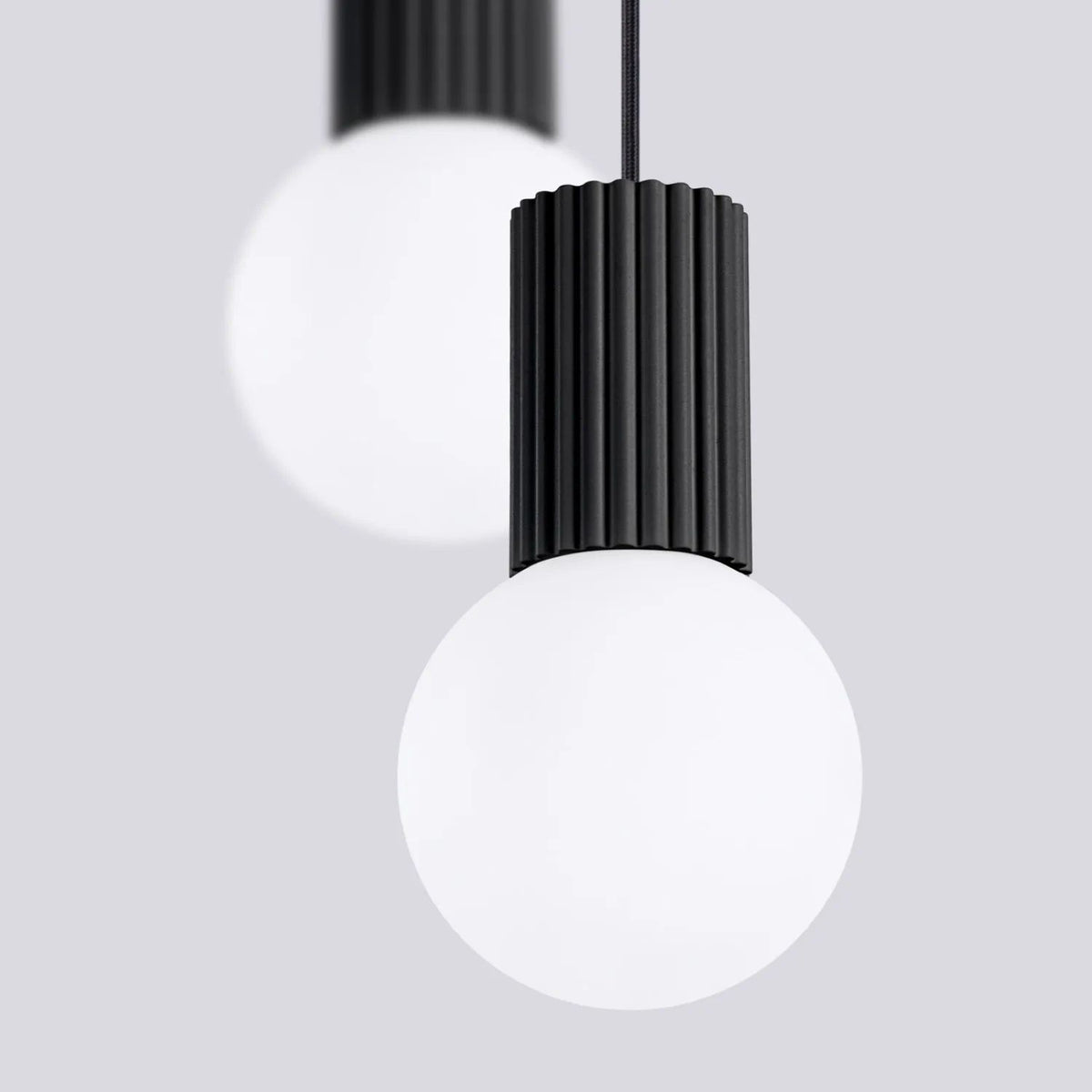 
Design Pendellampe „Halo“, 2-flammig - Schwarz