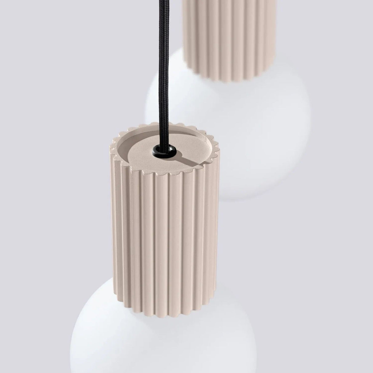 
Design Pendellampe „Halo“, 2-flammig - Taupe