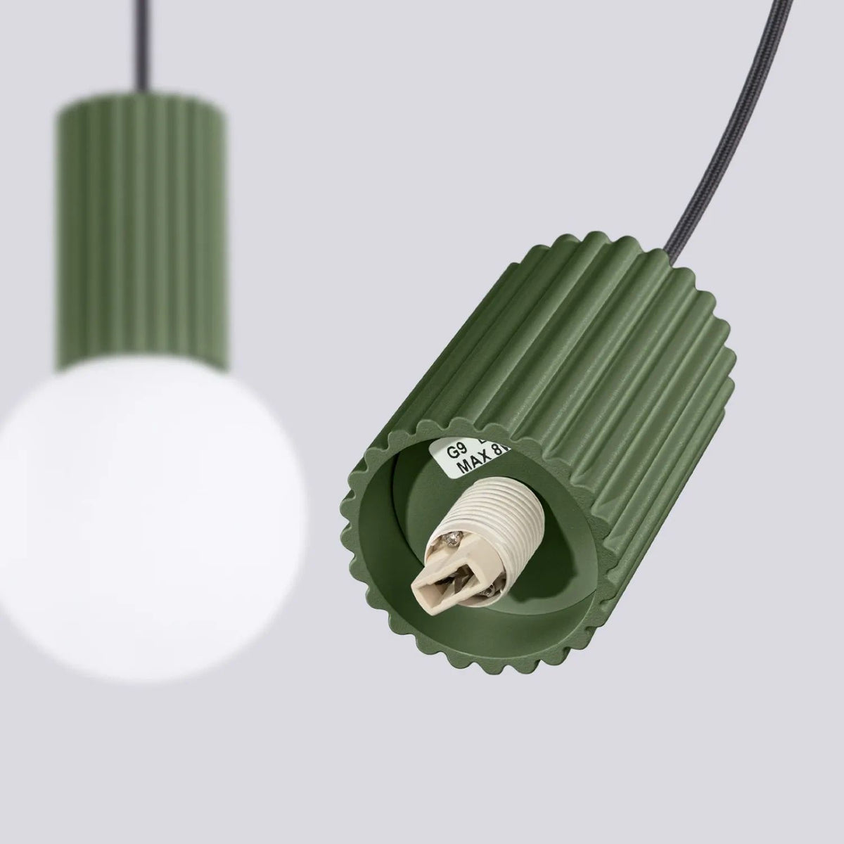 
Design Pendellampe „Halo II“, 2-flammig - Olivgrün