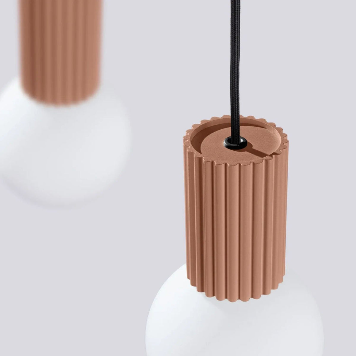 
Design Pendellampe „Halo II“, 2-flammig - Mokka