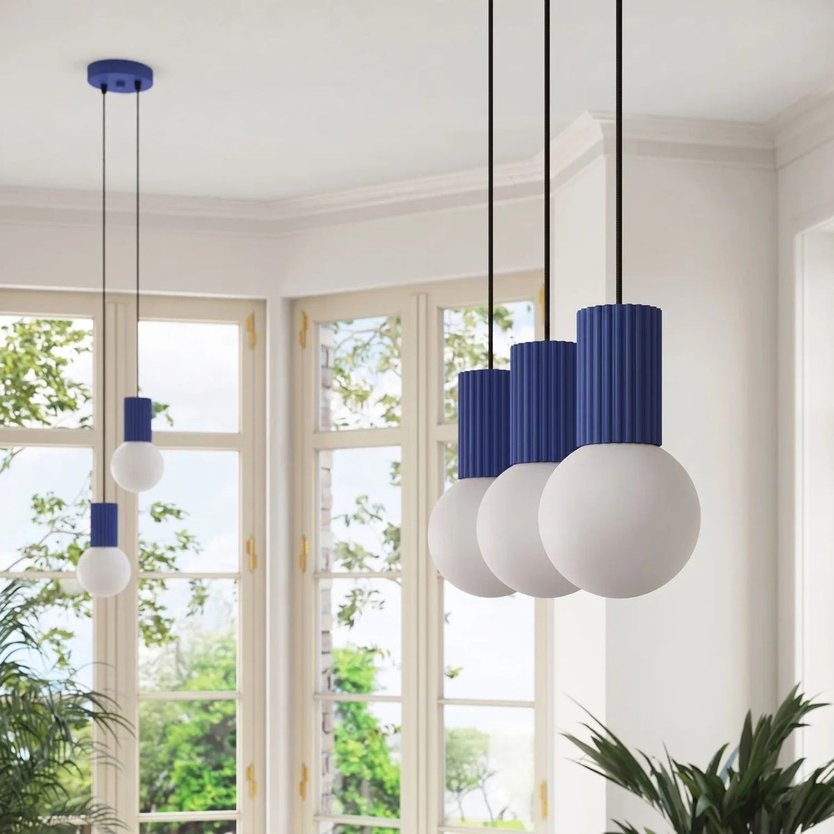 
Design Pendellampe „Halo II“, 2-flammig - Ultramarine