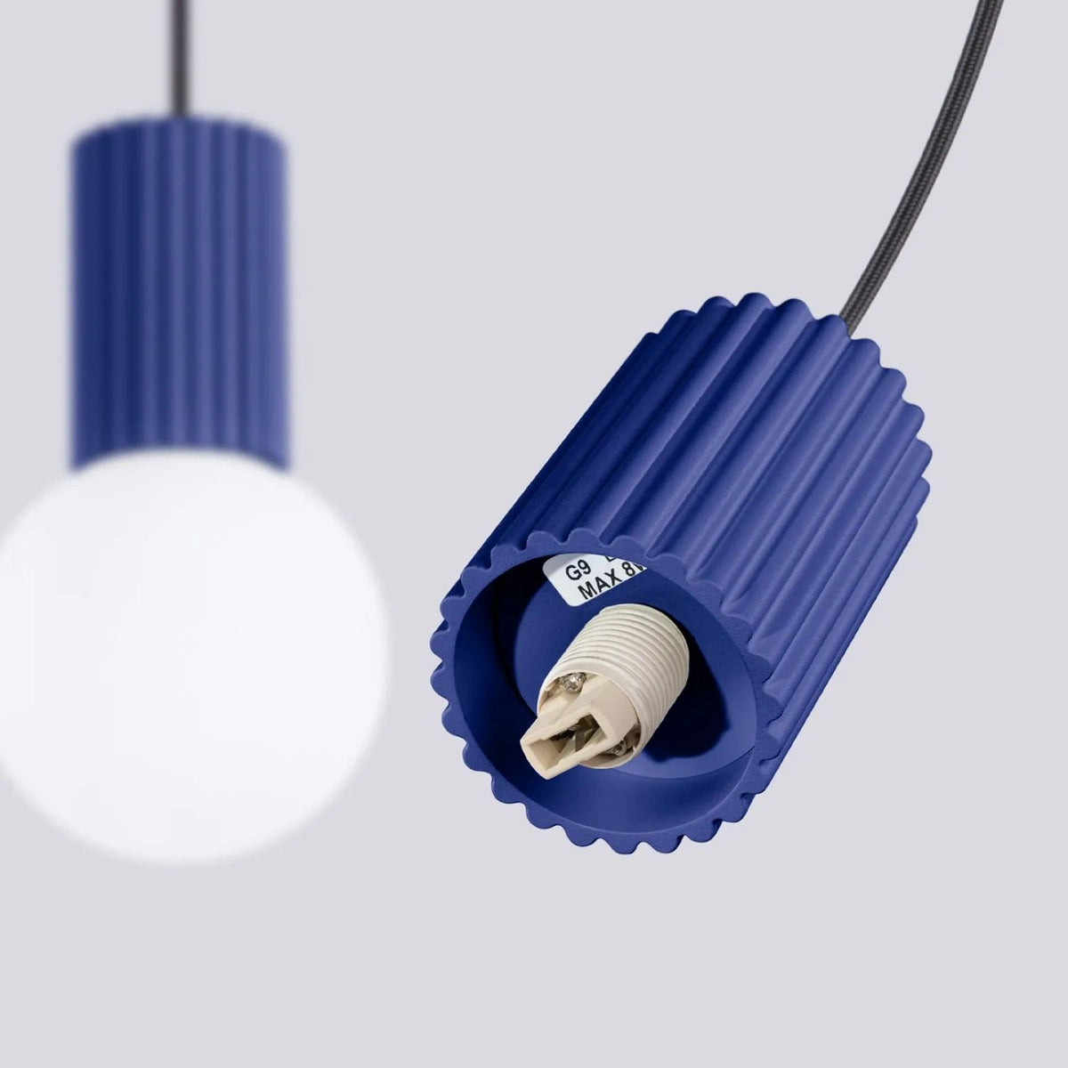 
Design Pendellampe „Halo II“, 2-flammig - Ultramarine