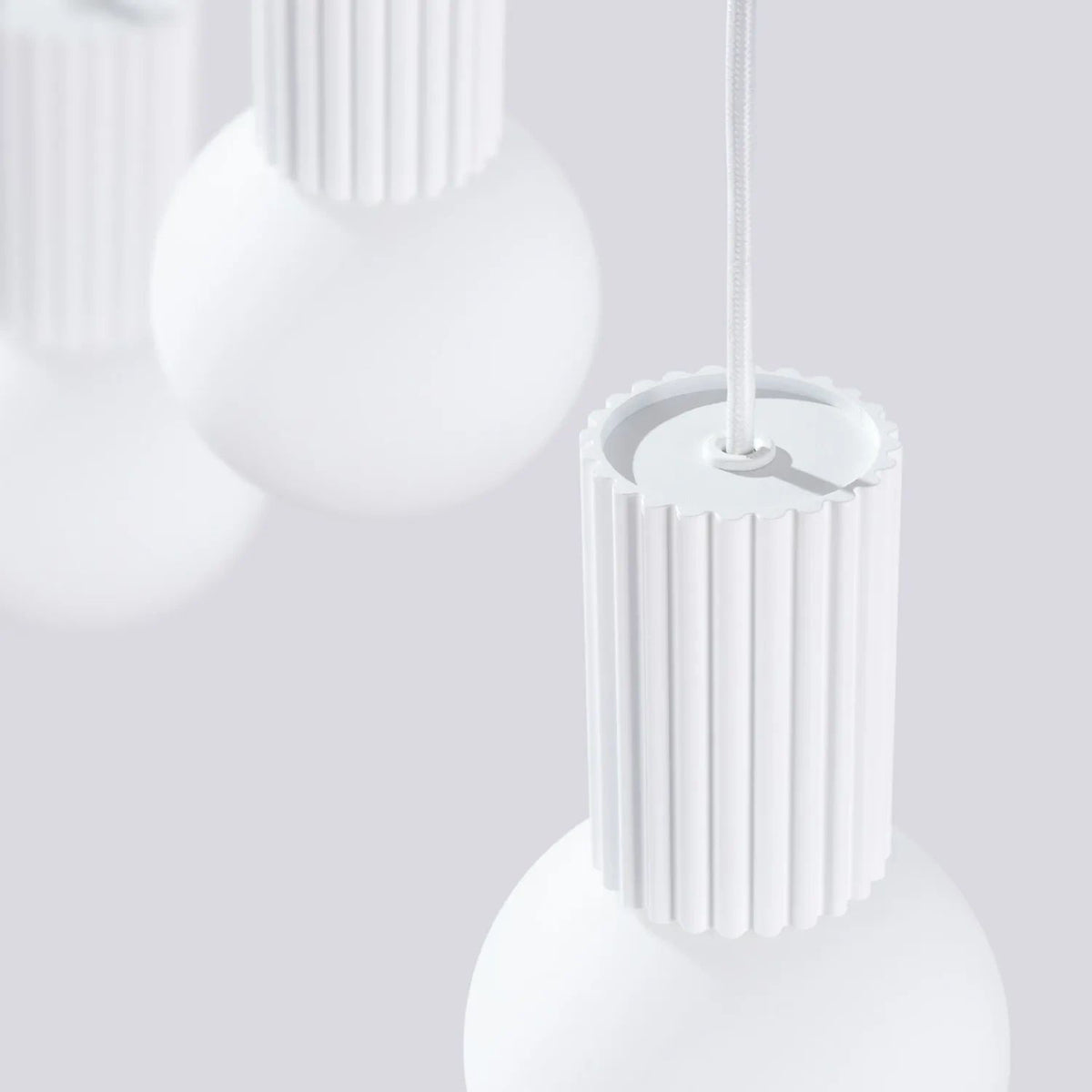 
Design Pendellampe „Halo II“, 3-flammig - Weiss