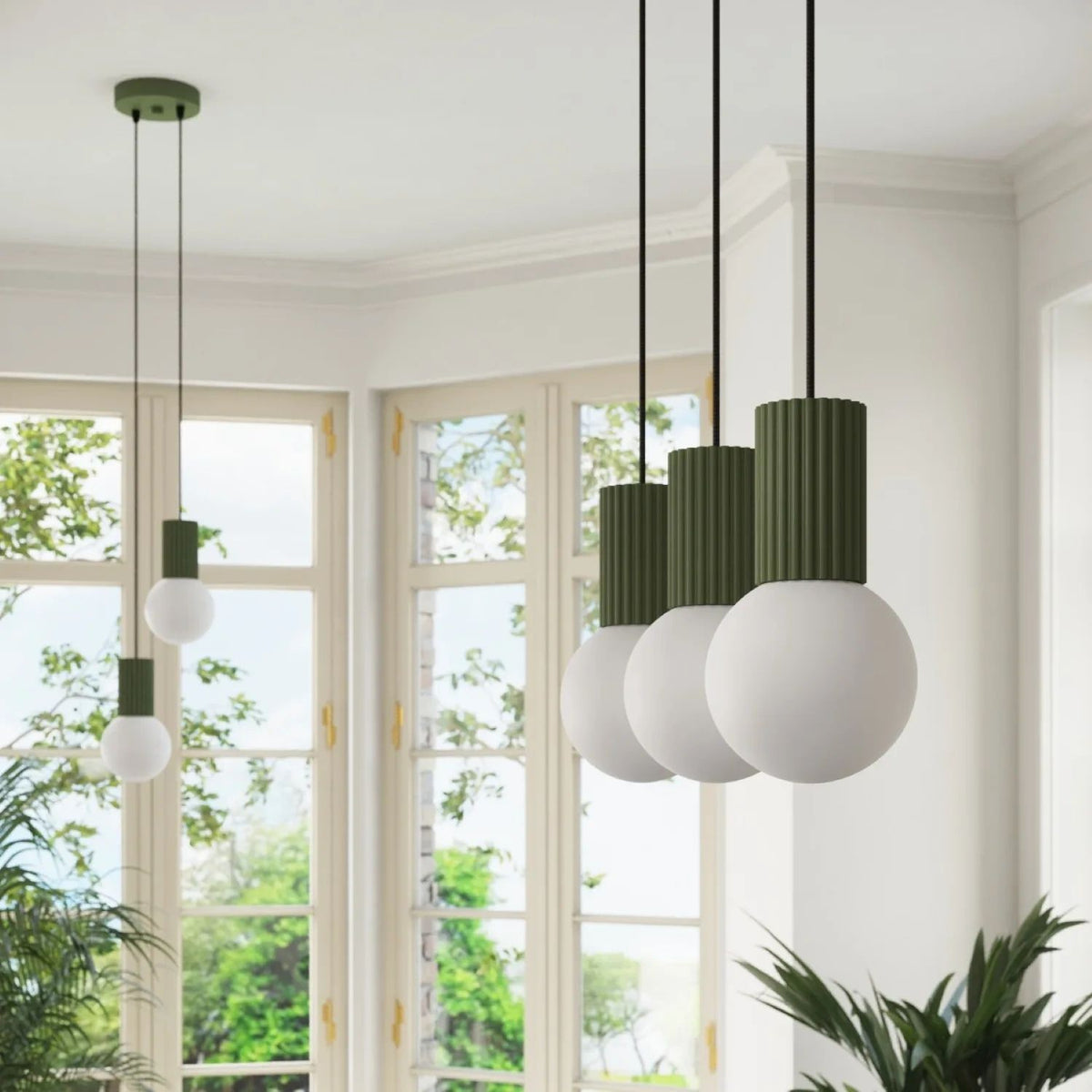 
Design Pendellampe „Halo II“, 3-flammig - Olivgrün
