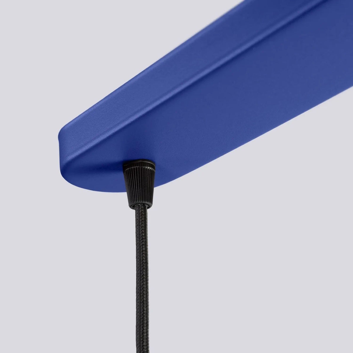 
Design Pendellampe „Halo II“, 3-flammig - Ultramarine