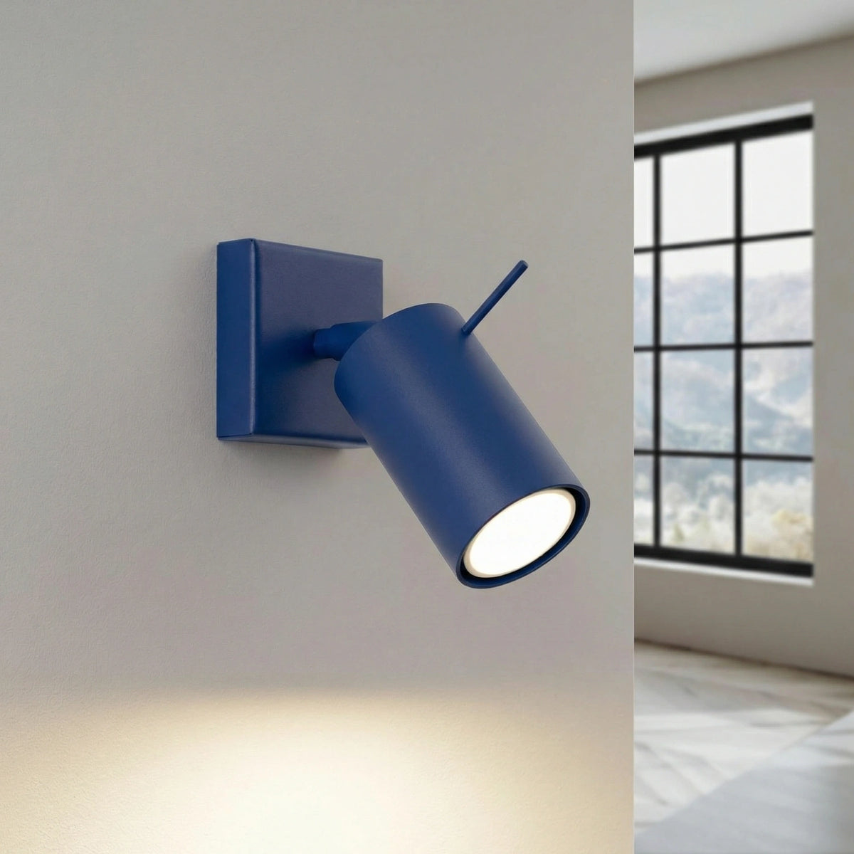 
Design Wandlampe „Ring“ - Ultramarine