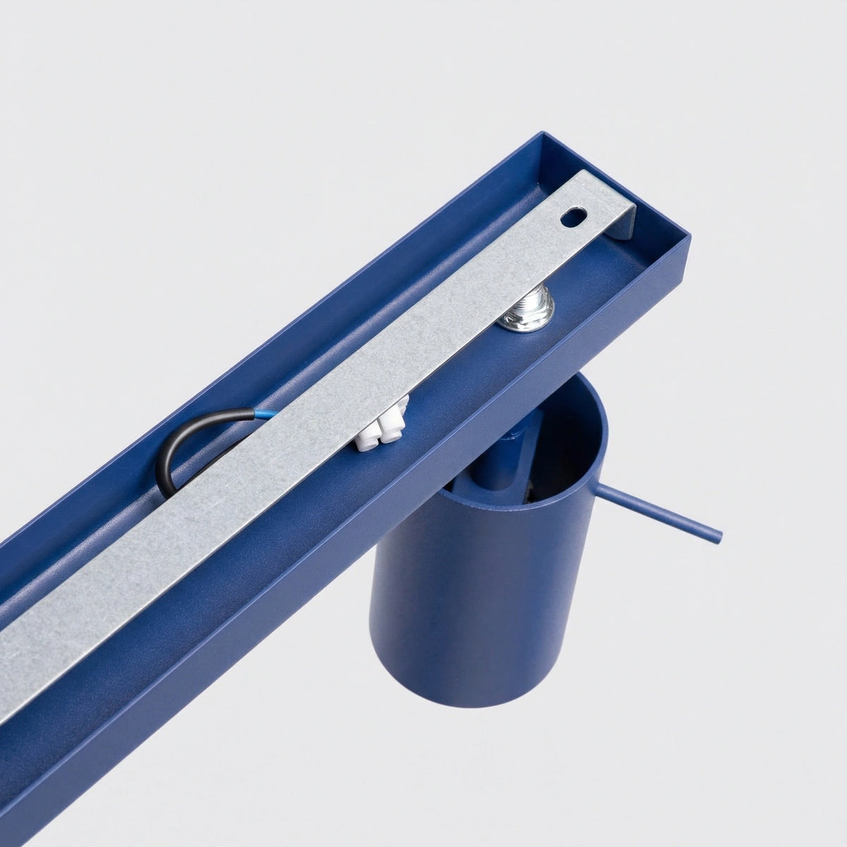 
Design Deckenlampe „Ring“ 4-flammig (linear) - Ultramarine