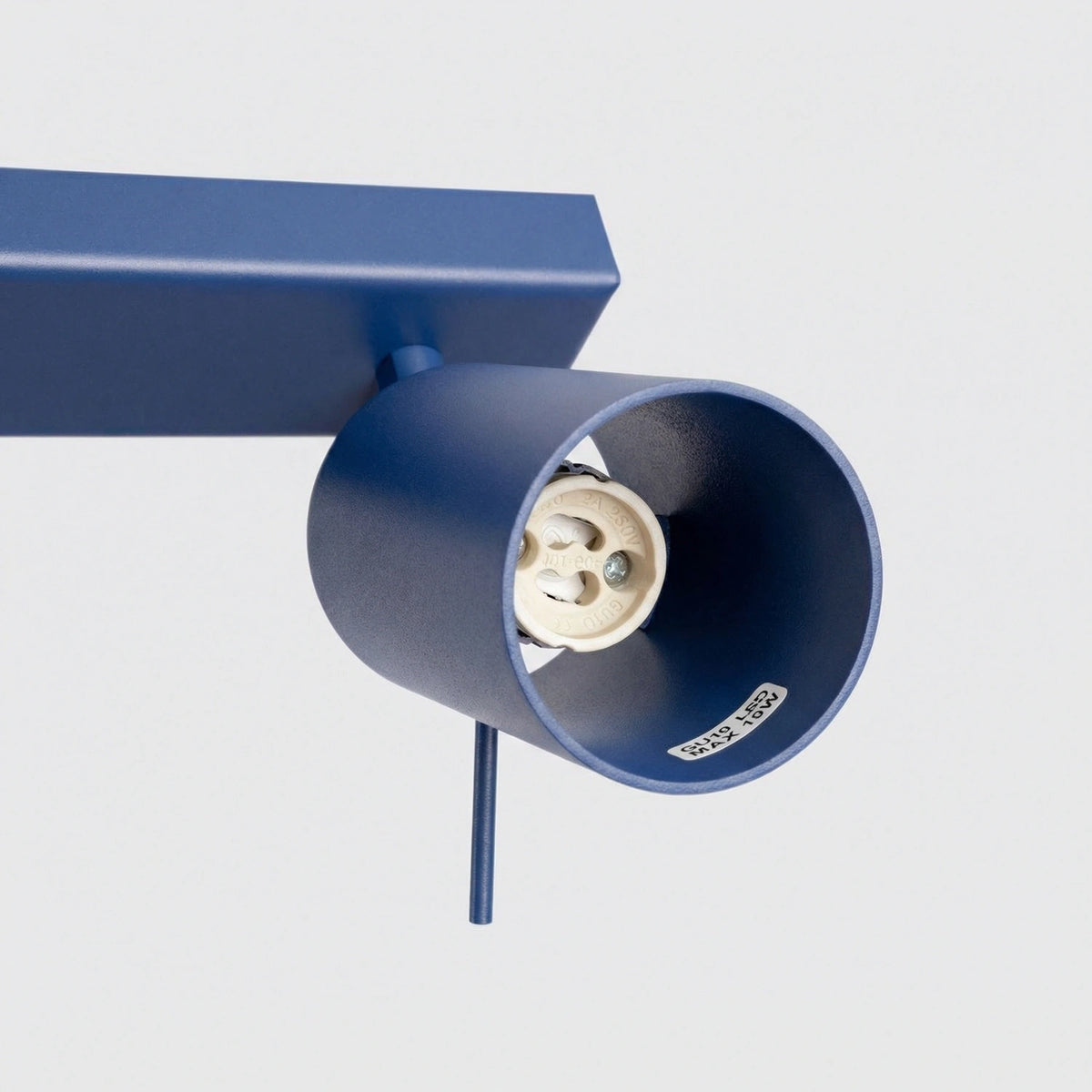 
Design Deckenlampe „Ring“ 4-flammig (linear) - Ultramarine