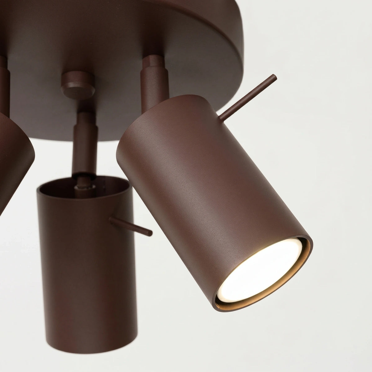 
Lampada da soffitto rotonda di design «Ring» a 3 luci - Braun