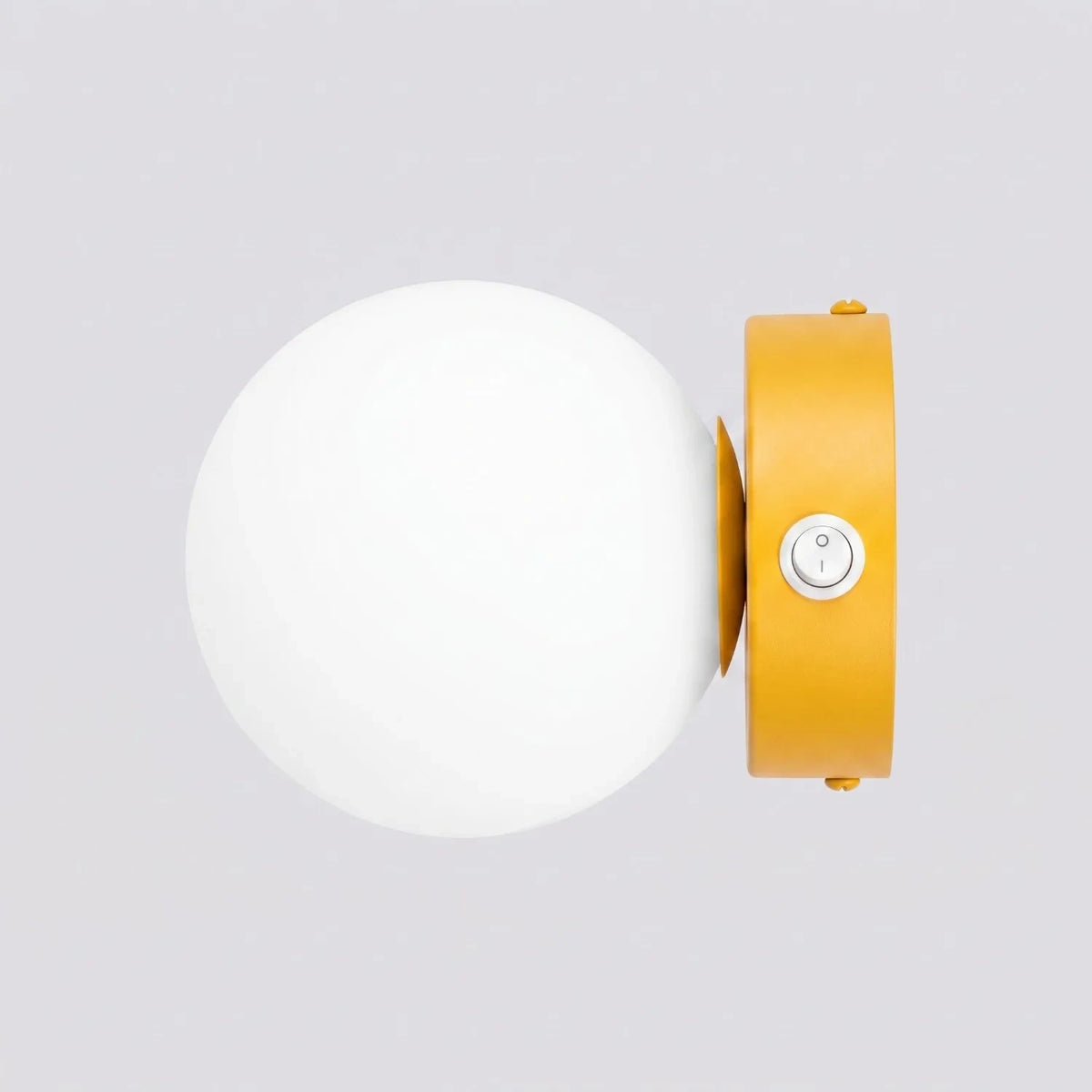 
Lampada da parete di design «Yoli» - Giallo