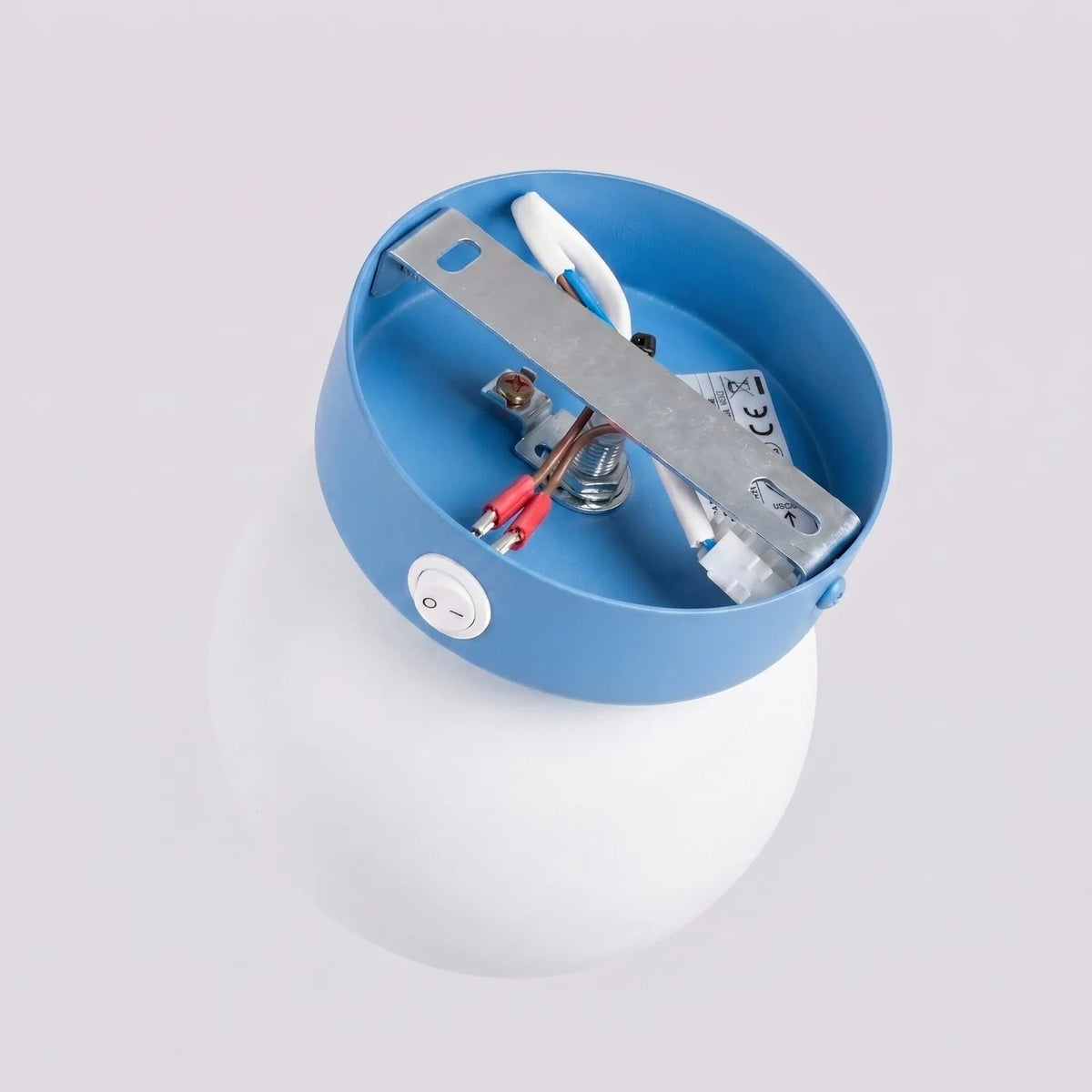 
Design Wandlampe „Yoli“ - Hellblau