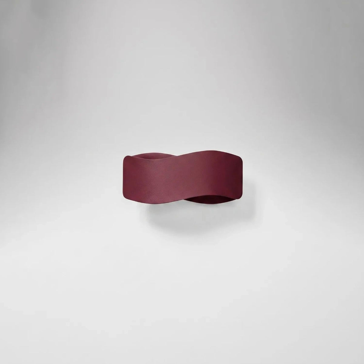 
Design Wandlampe „Tila“ 30 - Burgundrot