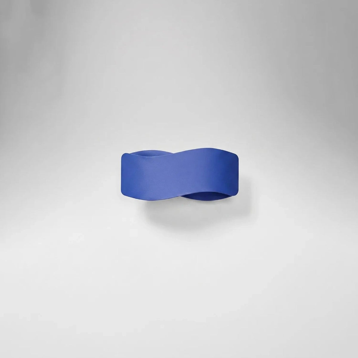 
Design Wandlampe „Tila“ 30 - Ultramarin