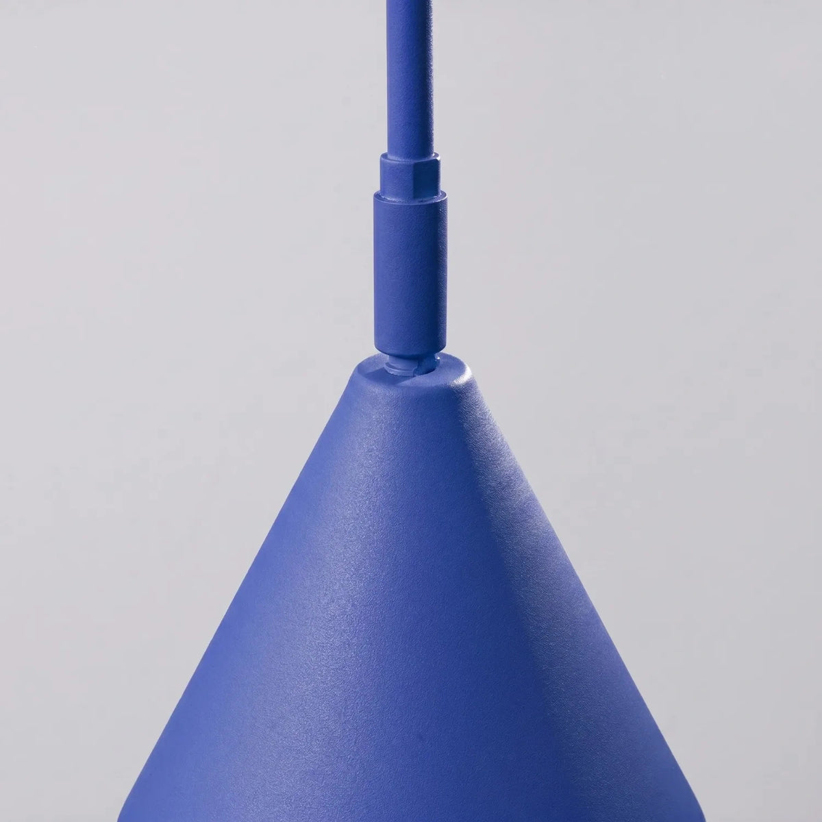 
Design Wandlampe „Nox“ - Ultramarin