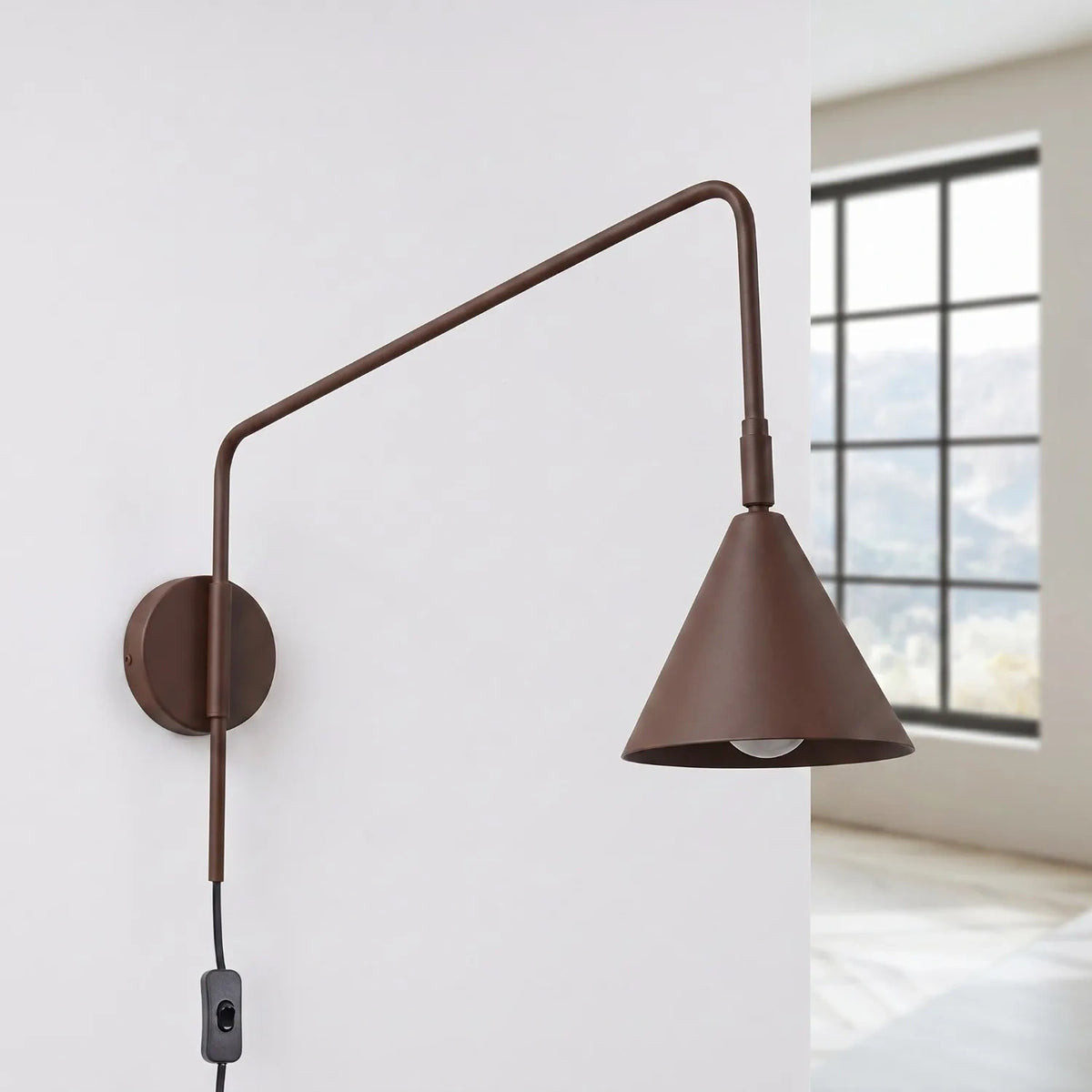 
Lampada da parete di design «Nox» - Braun