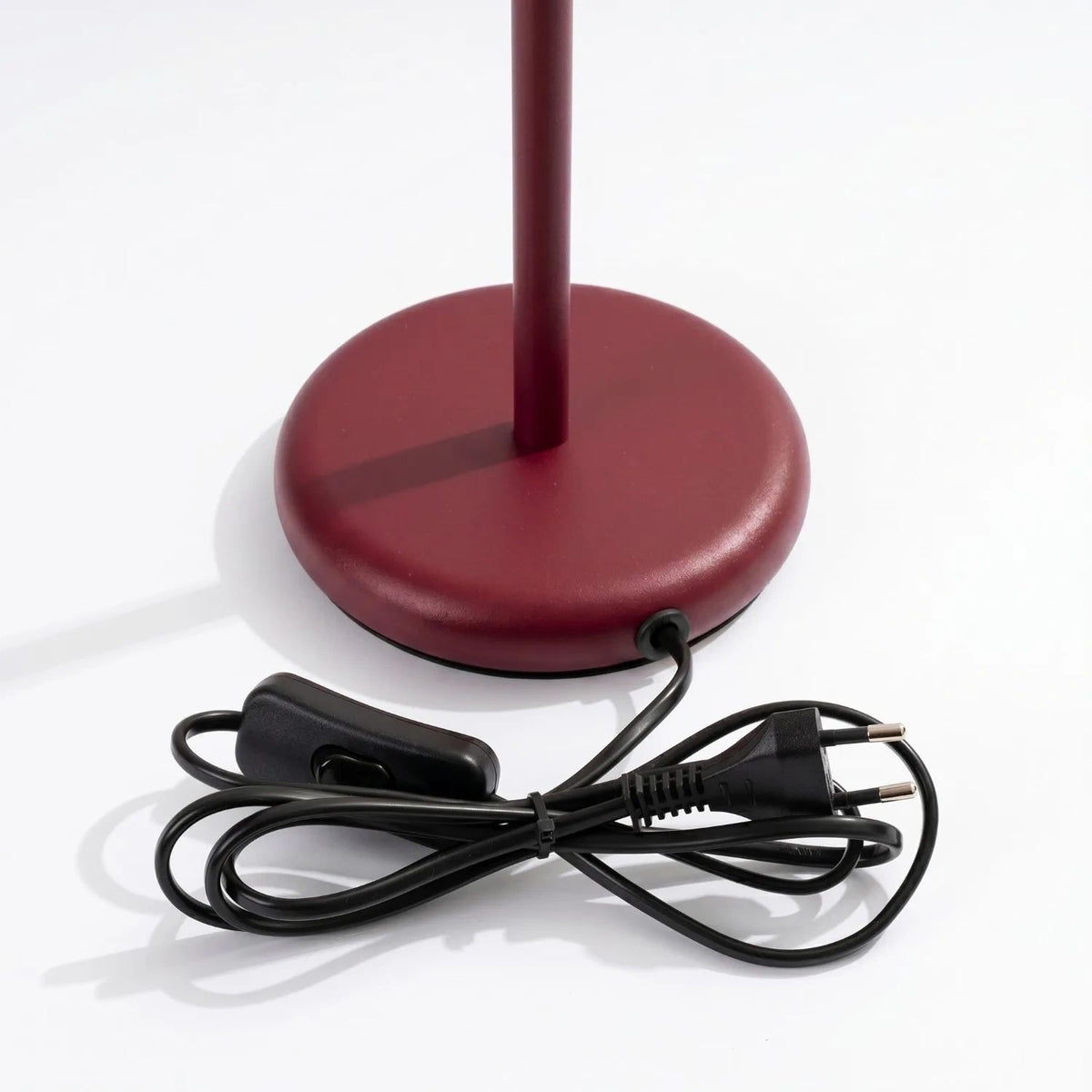 
Design Tischlampe „Karbon“ - Burgundrot