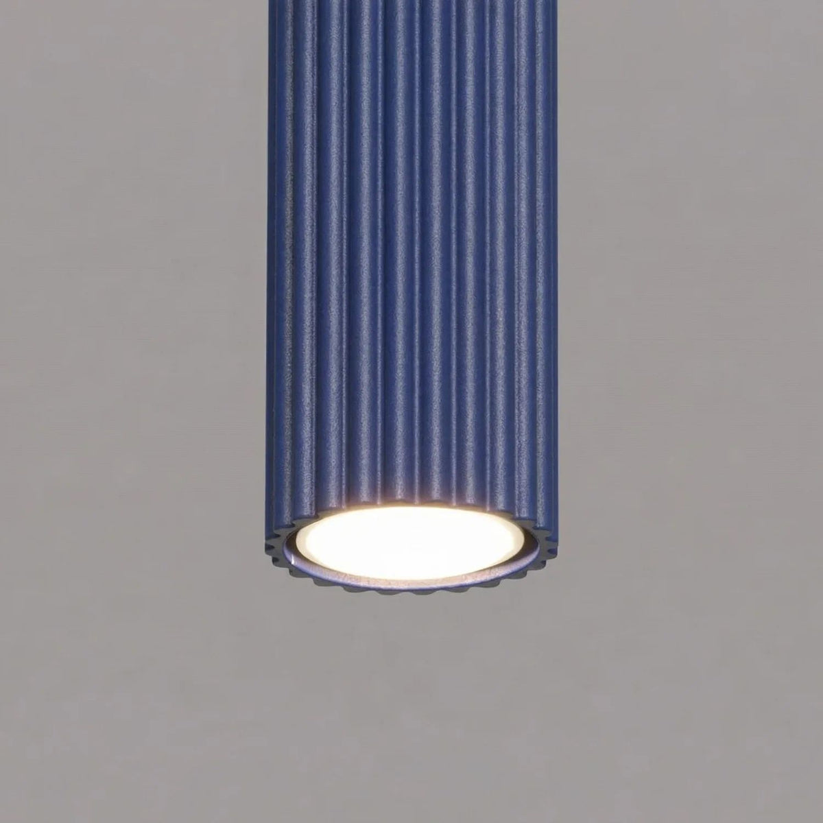 
Design Deckenlampe „Karbon“ - Ultramarine / Ø 6.5 x 20 cm