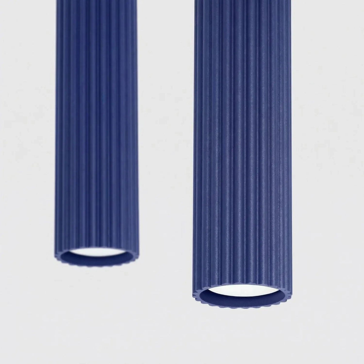 
Design Pendellampe „Karbon“ 2-flammig - Ultramarine