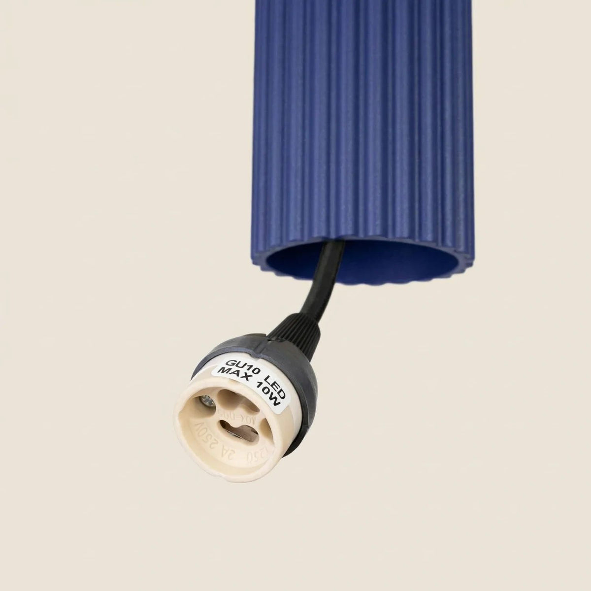 
Design Pendellampe „Karbon“ 2-flammig - Ultramarine