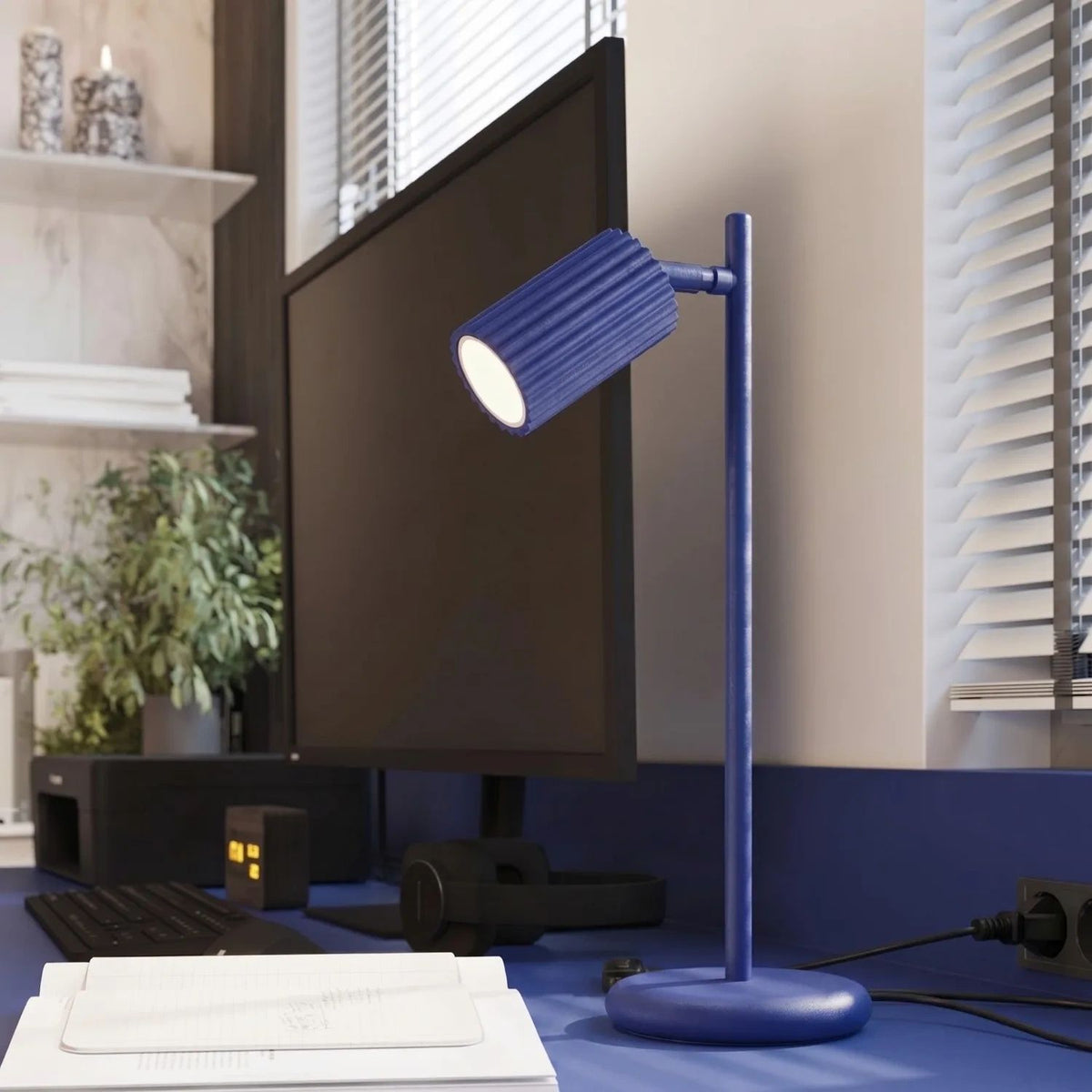 
Design Pendellampe „Karbon“ 3-flammig - Ultramarine
